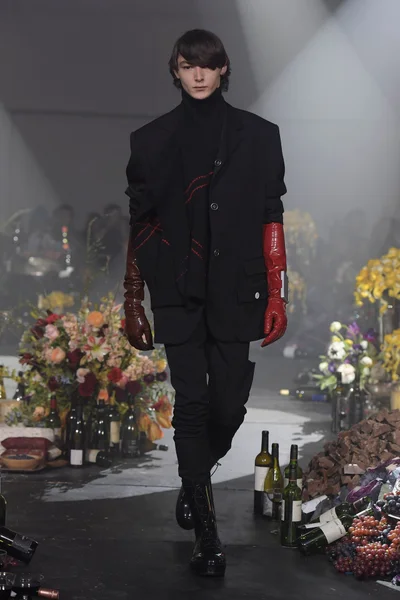 Look 5